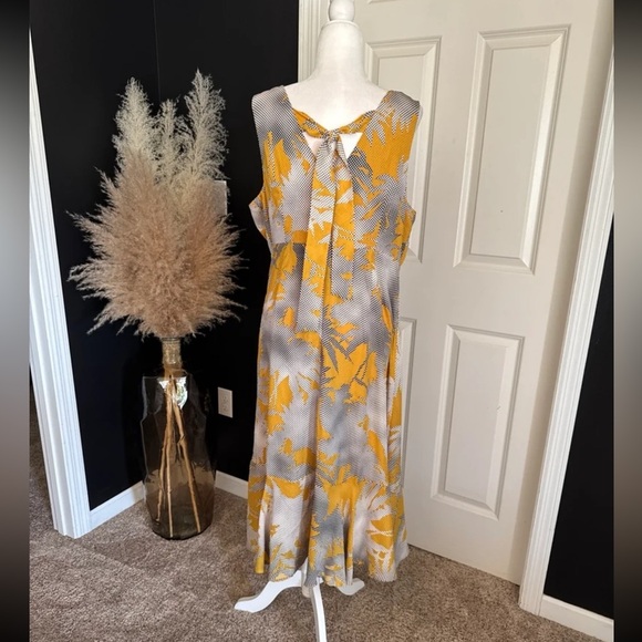 MINT VELVET Clementine Ruffle Wrap Dress
 size US 14 UK 18 - Picture 8 of 12